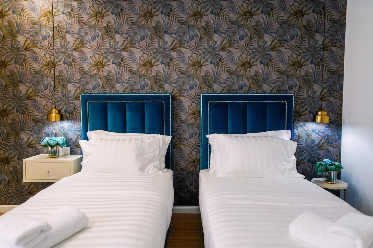 Hotel Capital Inn Тирана Екстериор снимка