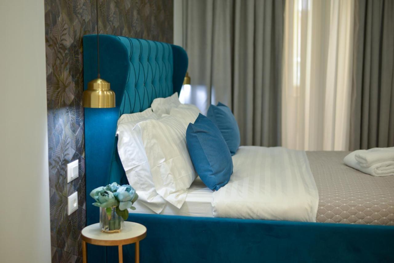Hotel Capital Inn Тирана Екстериор снимка